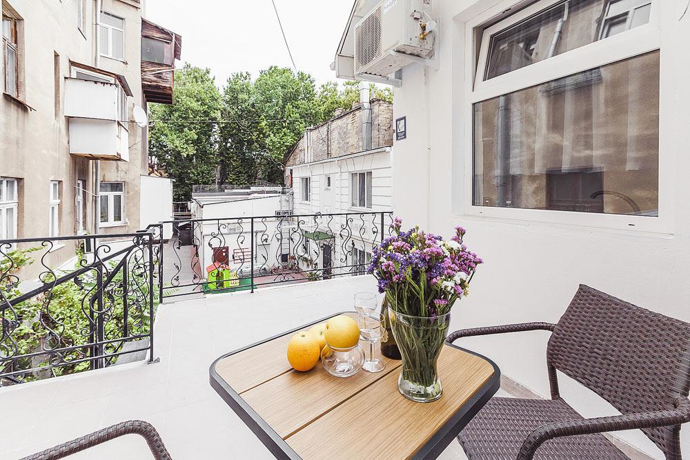 Apart Hotel Rishelye Odesa Exterior photo