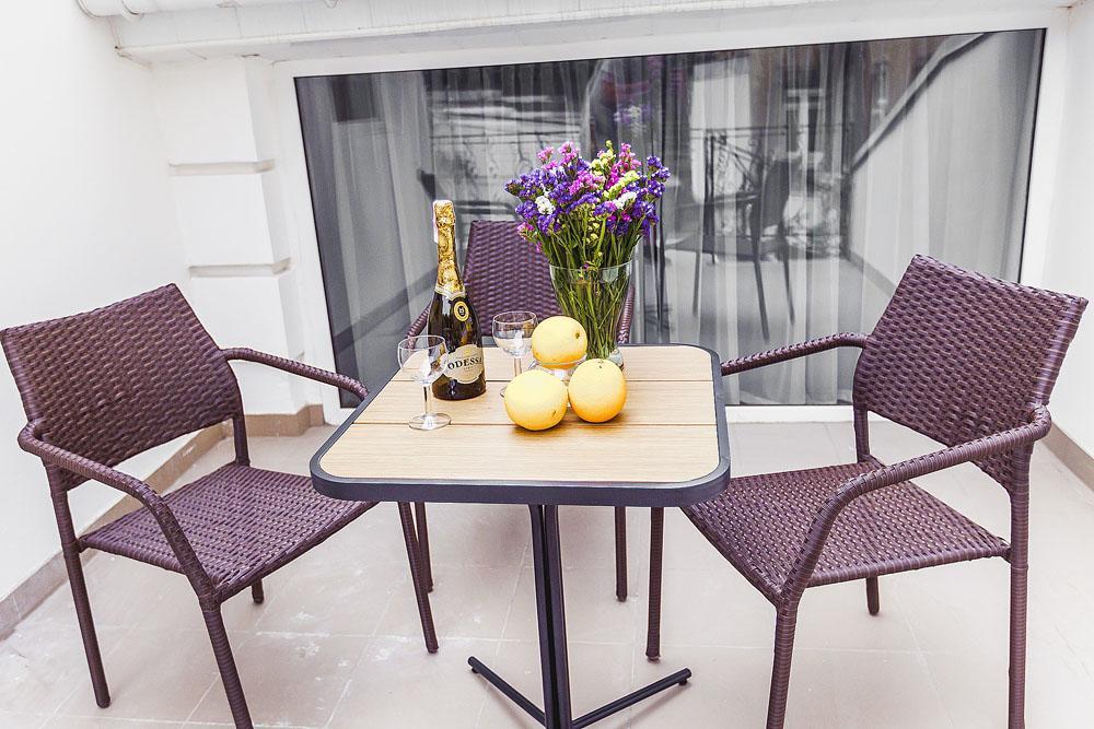 Apart Hotel Rishelye Odesa Exterior photo